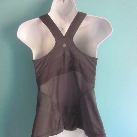 Lululemon Womens Deep V Athletic Tank in Gray About Size S Shelf Bra - Picture 3 of 7